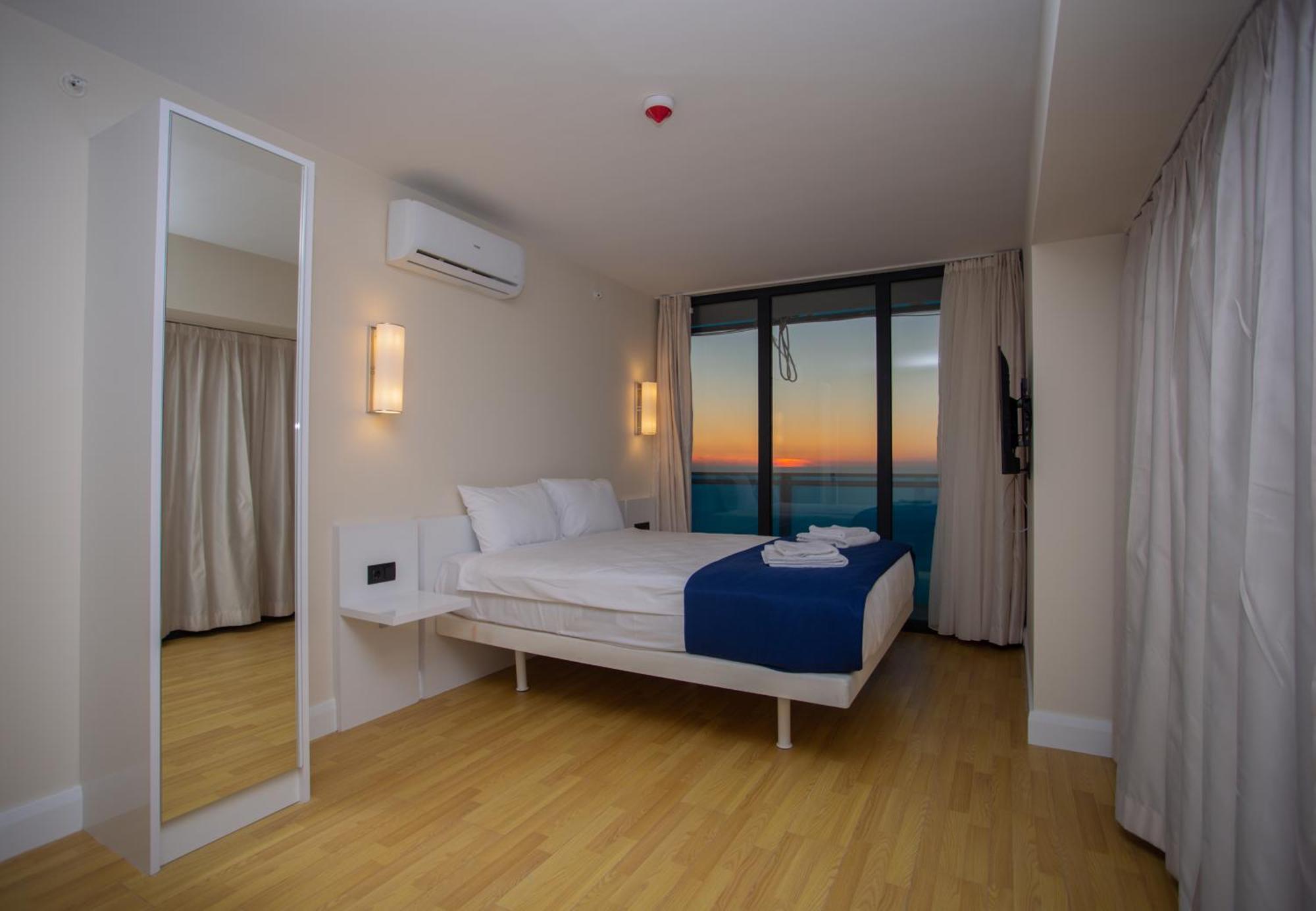 Batumi Concept Hotel Exterior foto